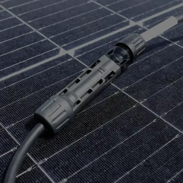 Kabelführung PV Stringklemme